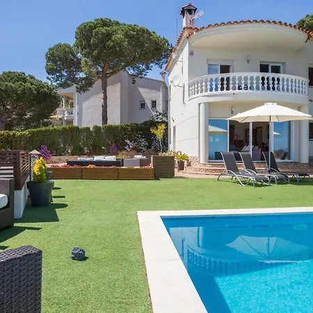 Villa 2 Brav - Lloret de Mar